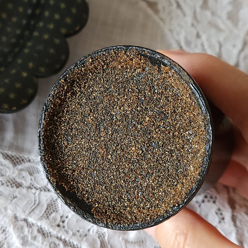 ナポレオンⅢ世様式のパピエマシェの小カップ | リボンときどきネコ