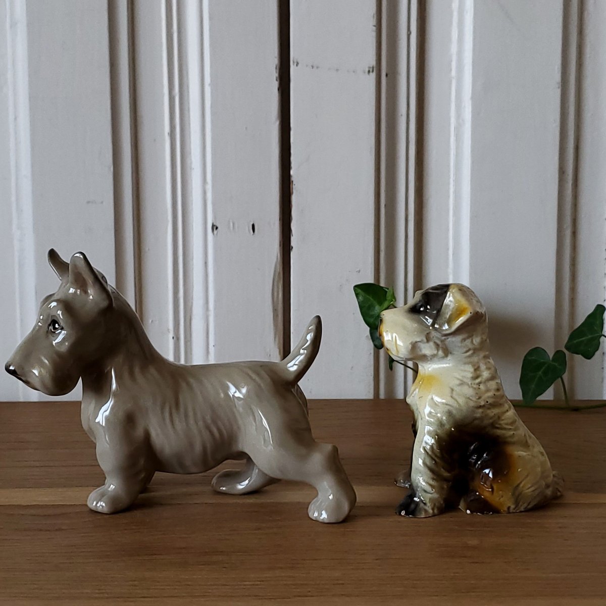 美品\"英国BESWICK製・フィギュリン／ワイヤーフォックステリア犬／約20cm 値下げです！