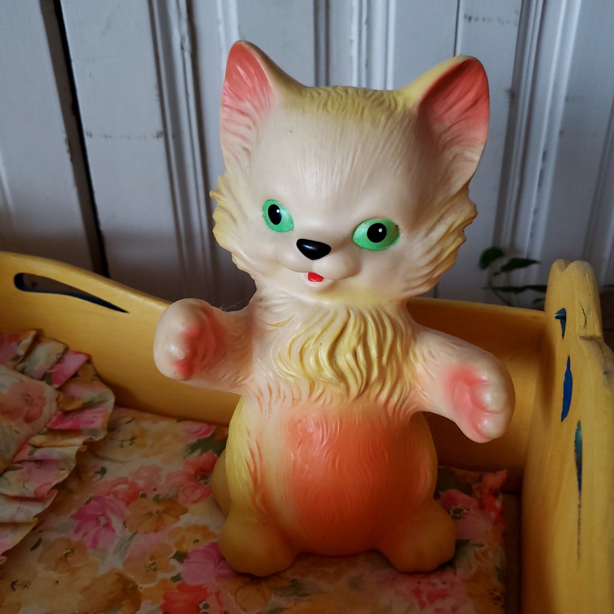 レア ビンテージ キティのラバードール モブレイ レア ビンテージ キティのラバードール モブレイ ラバードール