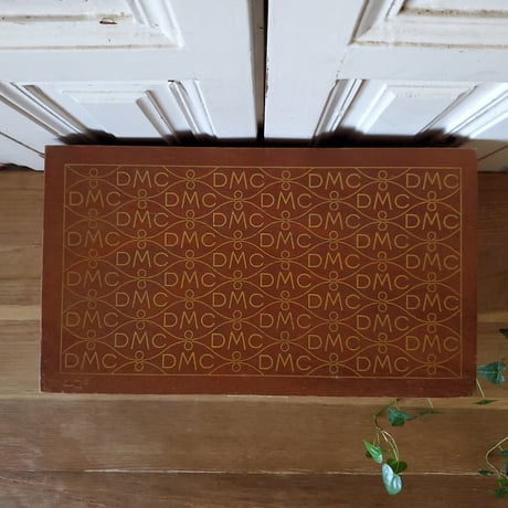 DMC販促用スプールキャビネット