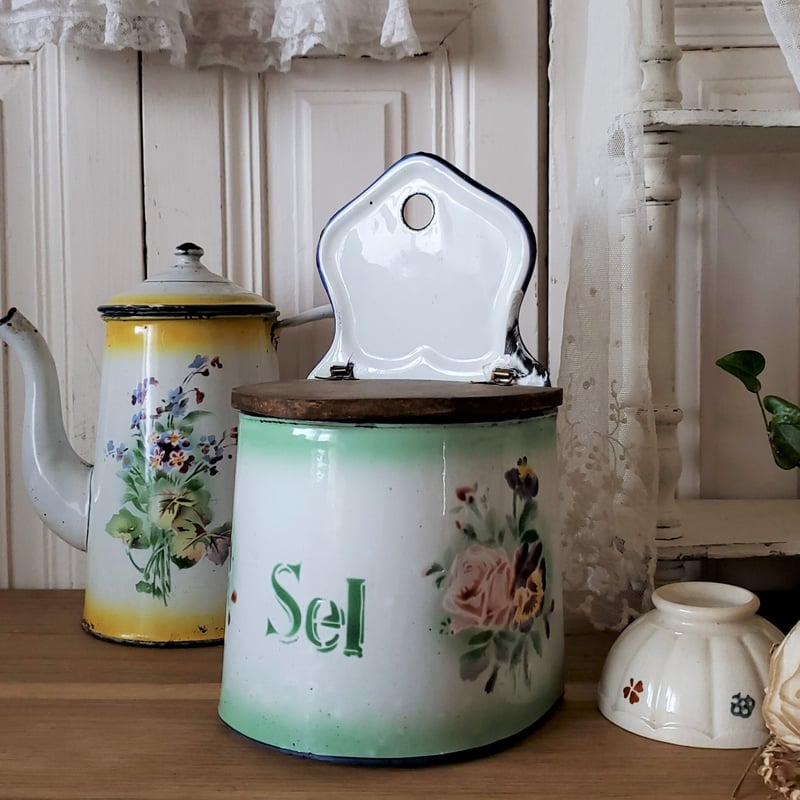フランスアンティークホーローsel缶JAPY