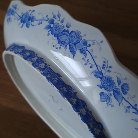 Creil et Montereauぶどうの木 ラヴィエ
