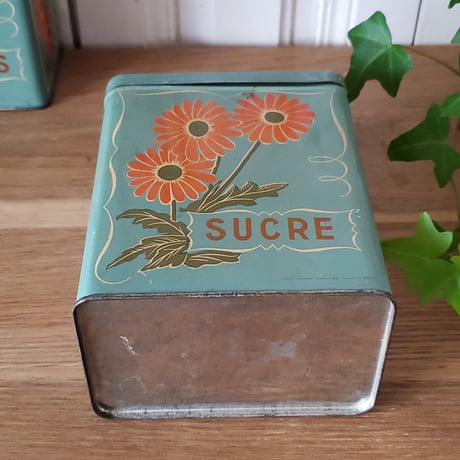 VICHY-PRUNELLEのtin缶キャニスター SUCRE