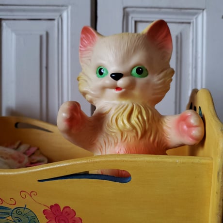ドゥラコスト社製　猫のラバードール