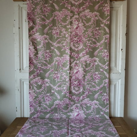 トワルドジュイ(Toile de jouy)ブランコの少女