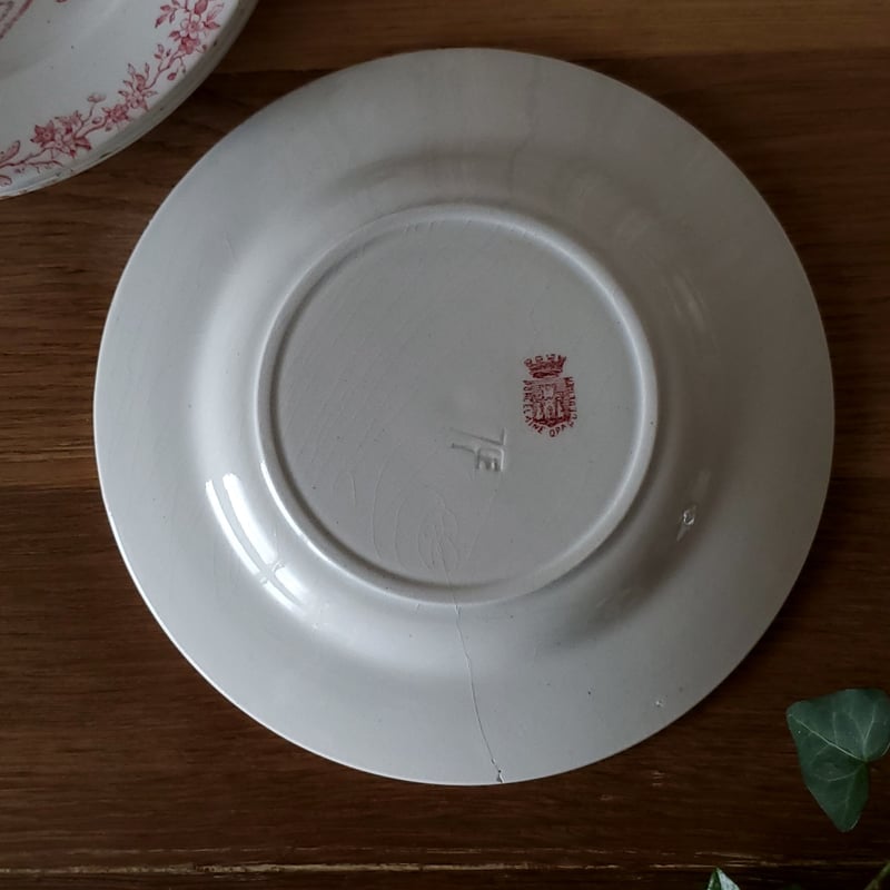 GIEN“赤ずきんちゃん”物語プレートセット | リボンときどきネコ