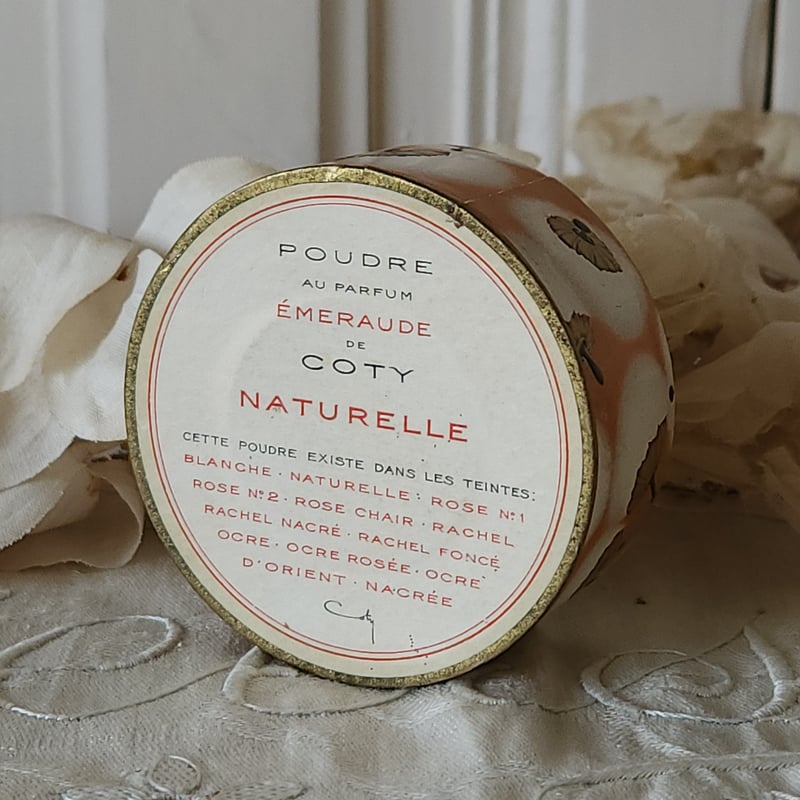 COTYパウダー入りボックス | リボンときどきネコ