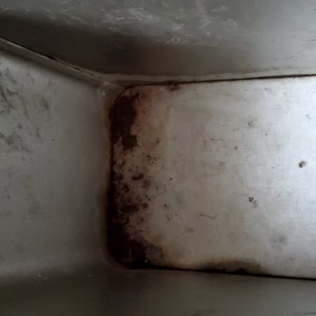 ショコラムニエ(Chocolat Menier)バラのティン缶