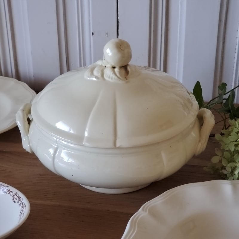 Sarreguemines サルグミンヌ 花リム ゴールド スーピエール