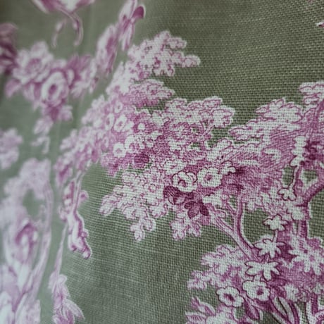 トワルドジュイ(Toile de jouy)ブランコの少女