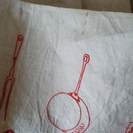 赤刺繍の棚飾り
