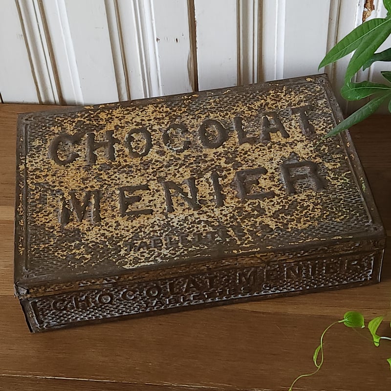 CHOCOLAT MENIER ショコラムニエTin缶 | リボンときどきネコ CHOCOLAT MENIER ショコラムニエTin缶 | リボンときどきネコ