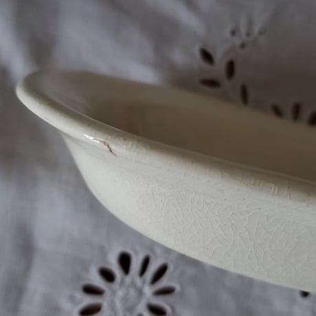 ブルーグレーの花がかわいいコームトレイ