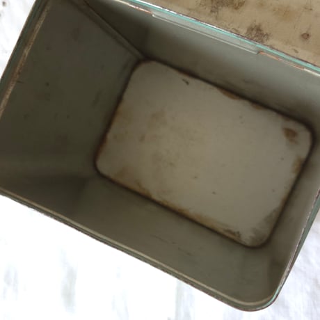 ショコラムニエのロース゛Tin缶 CHICOREE