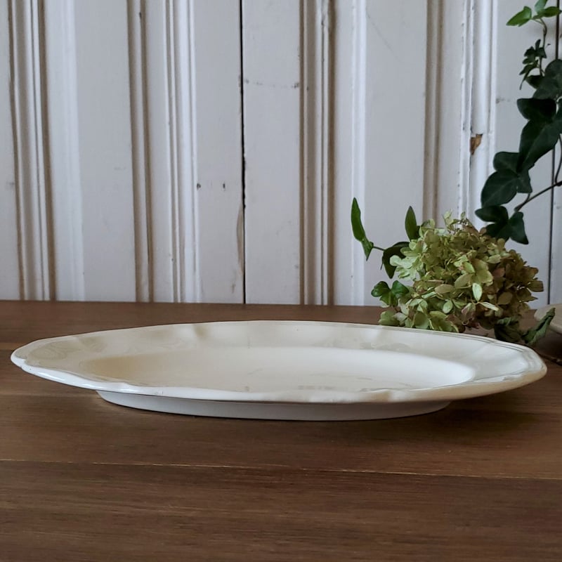 サルグミンヌ人気花リムラヴィエ オーバルプレート