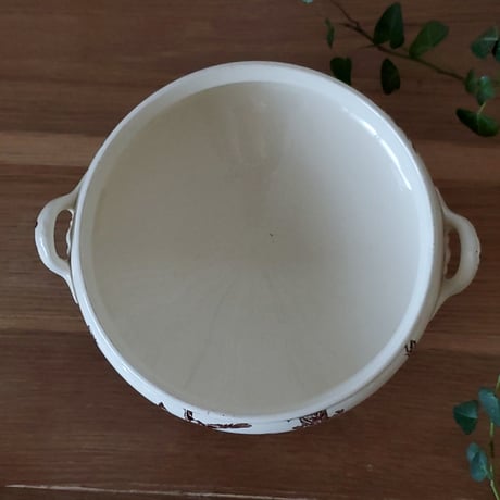 クレイユモントロー“Chardonneret”のスーピエール