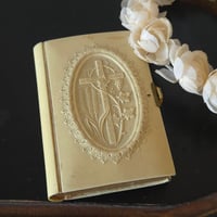 セルロイドの祈祷書
