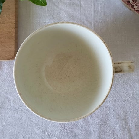クレイユモントロー ハンドペイントの大きなカップ