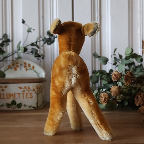 シュタイフ 小鹿のFawn