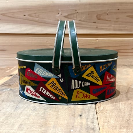 Pennant Lunch Box
