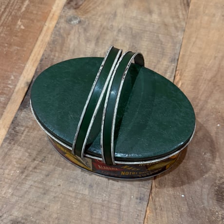 Pennant Lunch Box