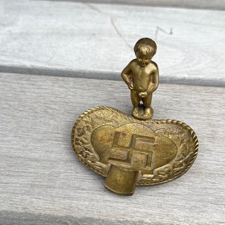Manneken Pis Ashtray