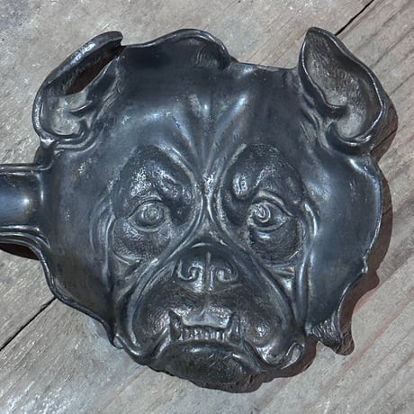 Bulldog Ashtray