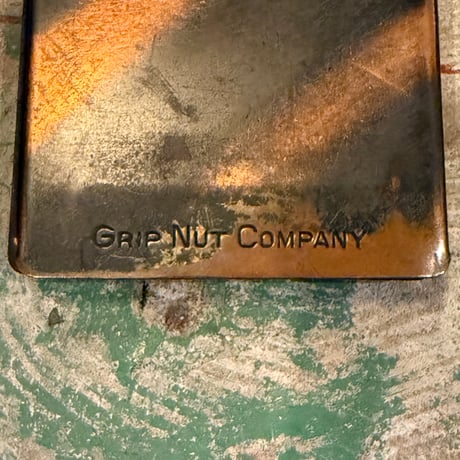 Japanned Clip Board Box