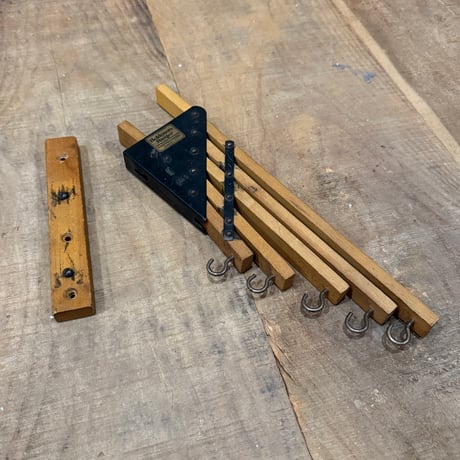 Folding Hanger Rack