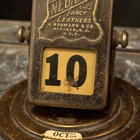Desk Calendar