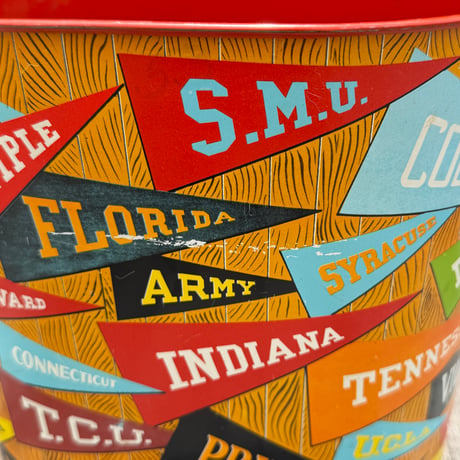Pennant Trash Can