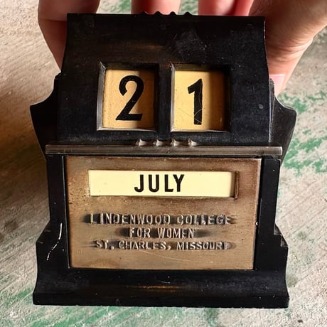 Desk Calendar