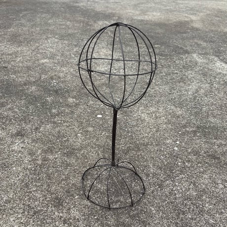 Wire Hat Stand