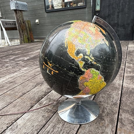 Black Ocean Globe w/Lamp