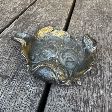 Bulldog Ashtray