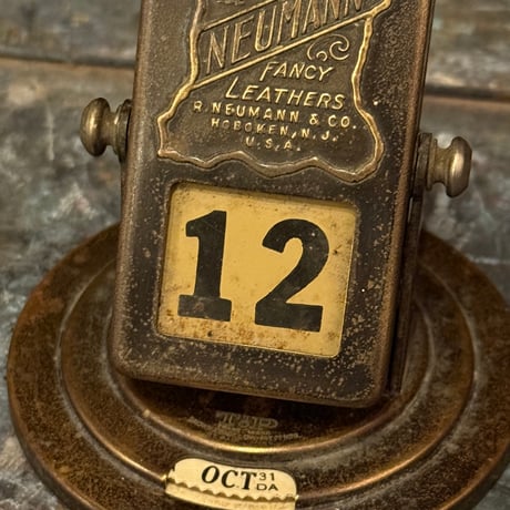 Desk Calendar