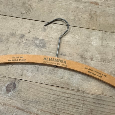 Wooden Hanger (3本セット)