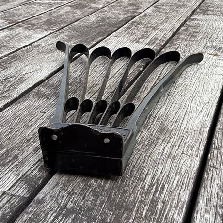 Garment Holder