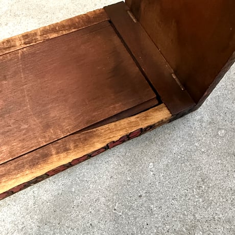 Indian Book Stand