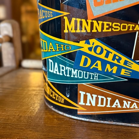 Pennant Trash Can