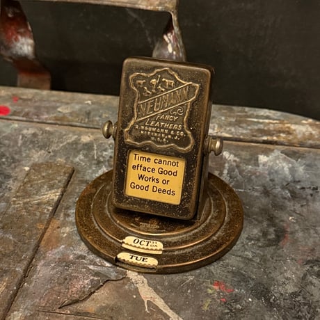 Desk Calendar