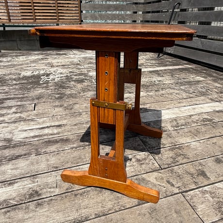 Oak Child Desk