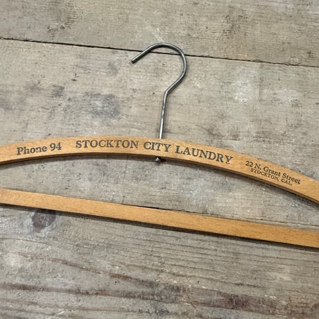 Wooden Hanger (3本セット) A