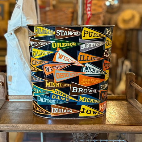 Pennant Trash Can