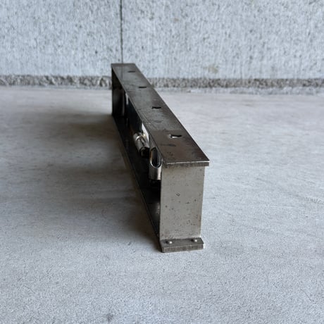 Japanned Leveler