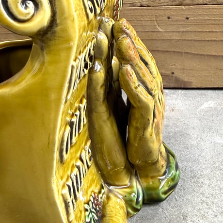 Praying Hands Napkin Holder