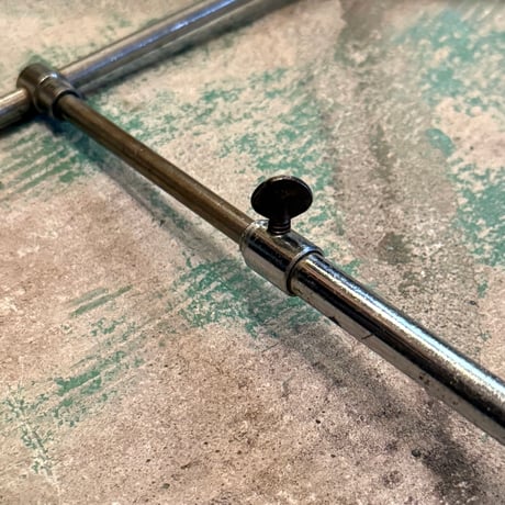 T Bar Stand