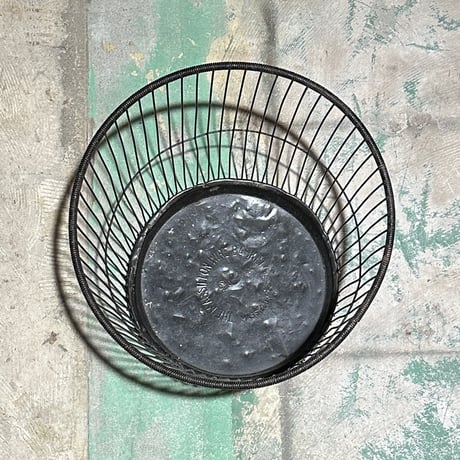Wire Trash Basket