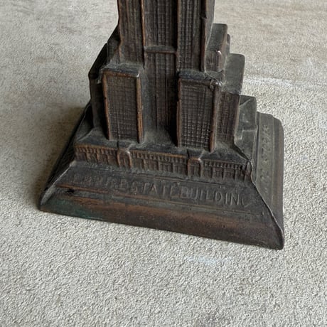 1250ft Empire State Building