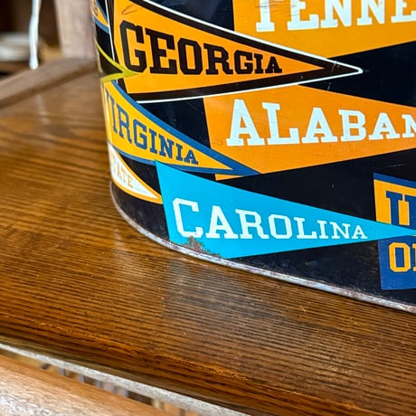 Pennant Trash Can